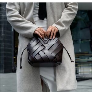 Verano Hill Dark Brown Woven Handbag